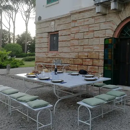 Marche Country House