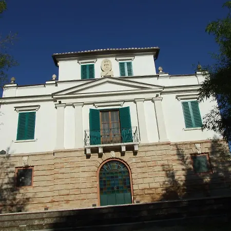 Marche Country House * Passo di Treia